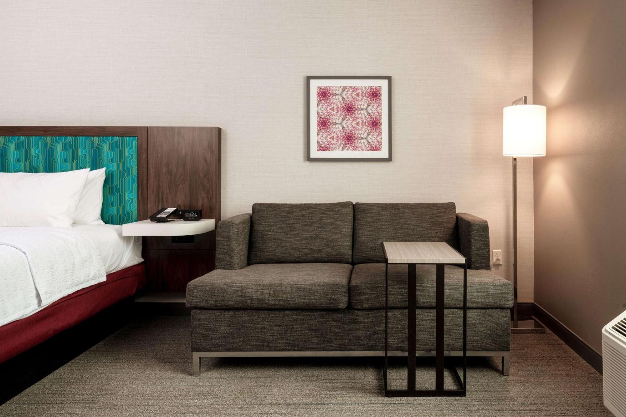 Hampton Inn นีดเดิลส์ ภายนอก รูปภาพ