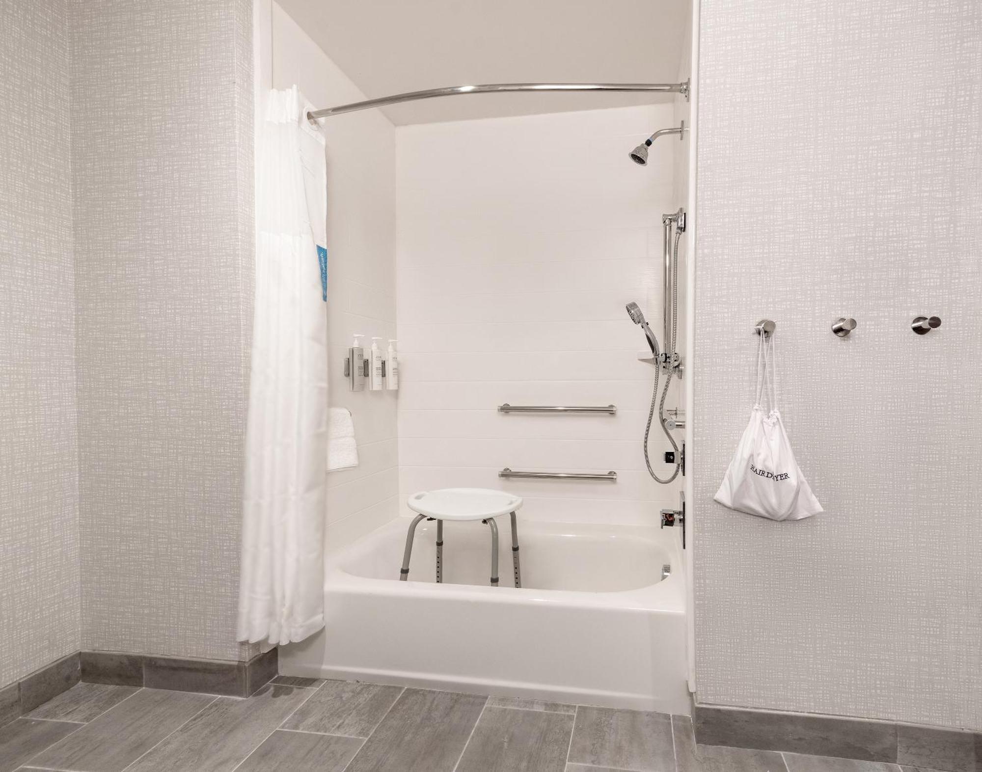 Hampton Inn นีดเดิลส์ ภายนอก รูปภาพ