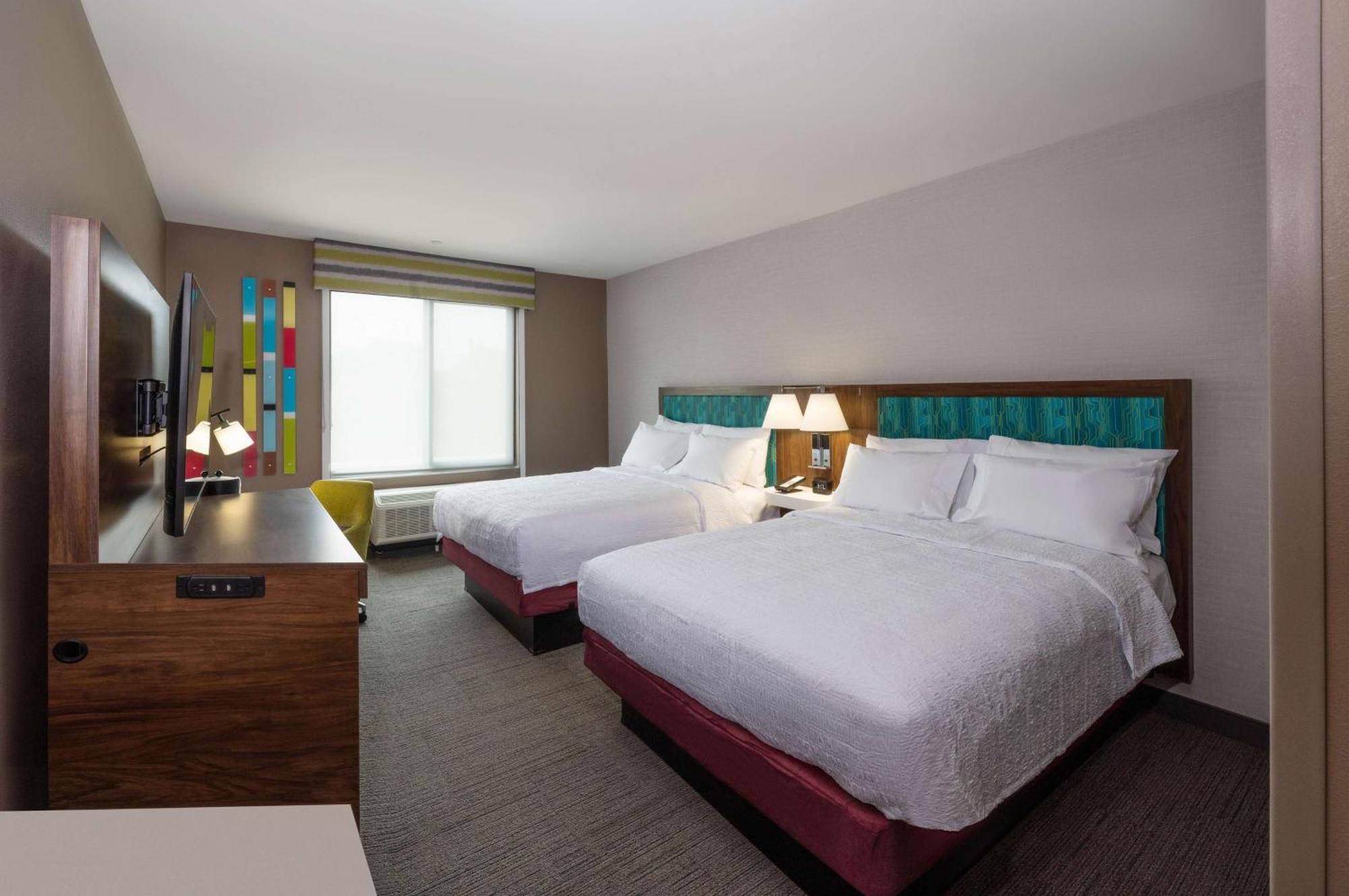 Hampton Inn นีดเดิลส์ ภายนอก รูปภาพ